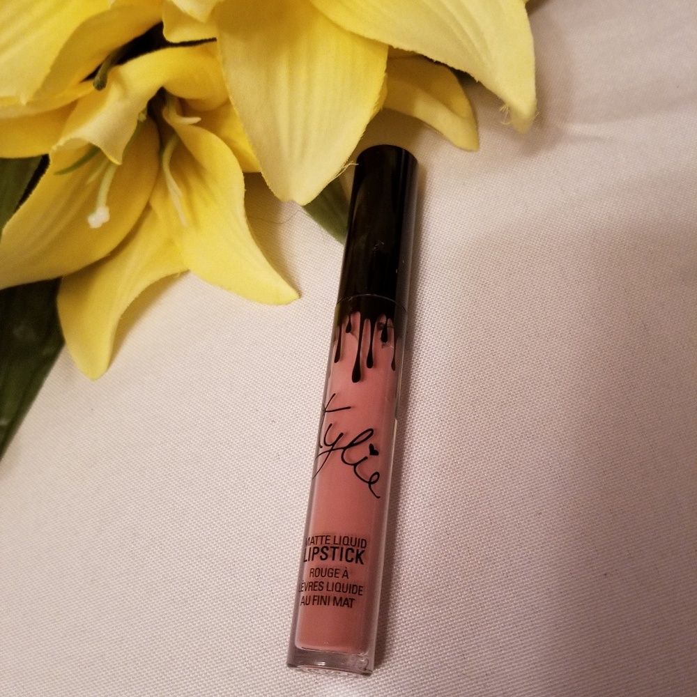 Kylie Jenner Matte Liquid Lipstick in KOKO K